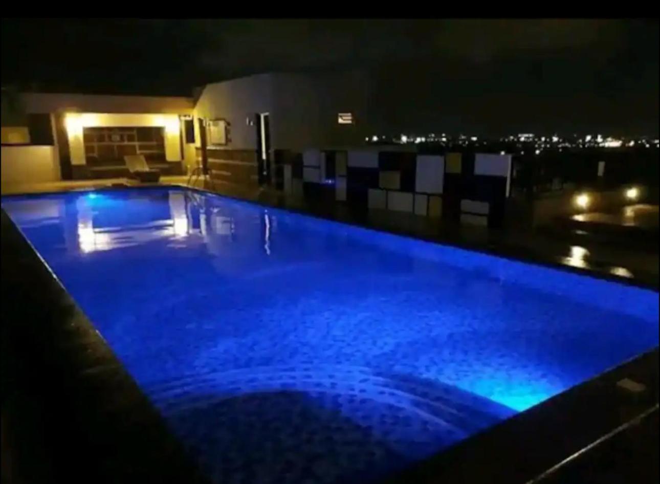 Apartment Alvin's 1 Bedroom In Morgan Bgc