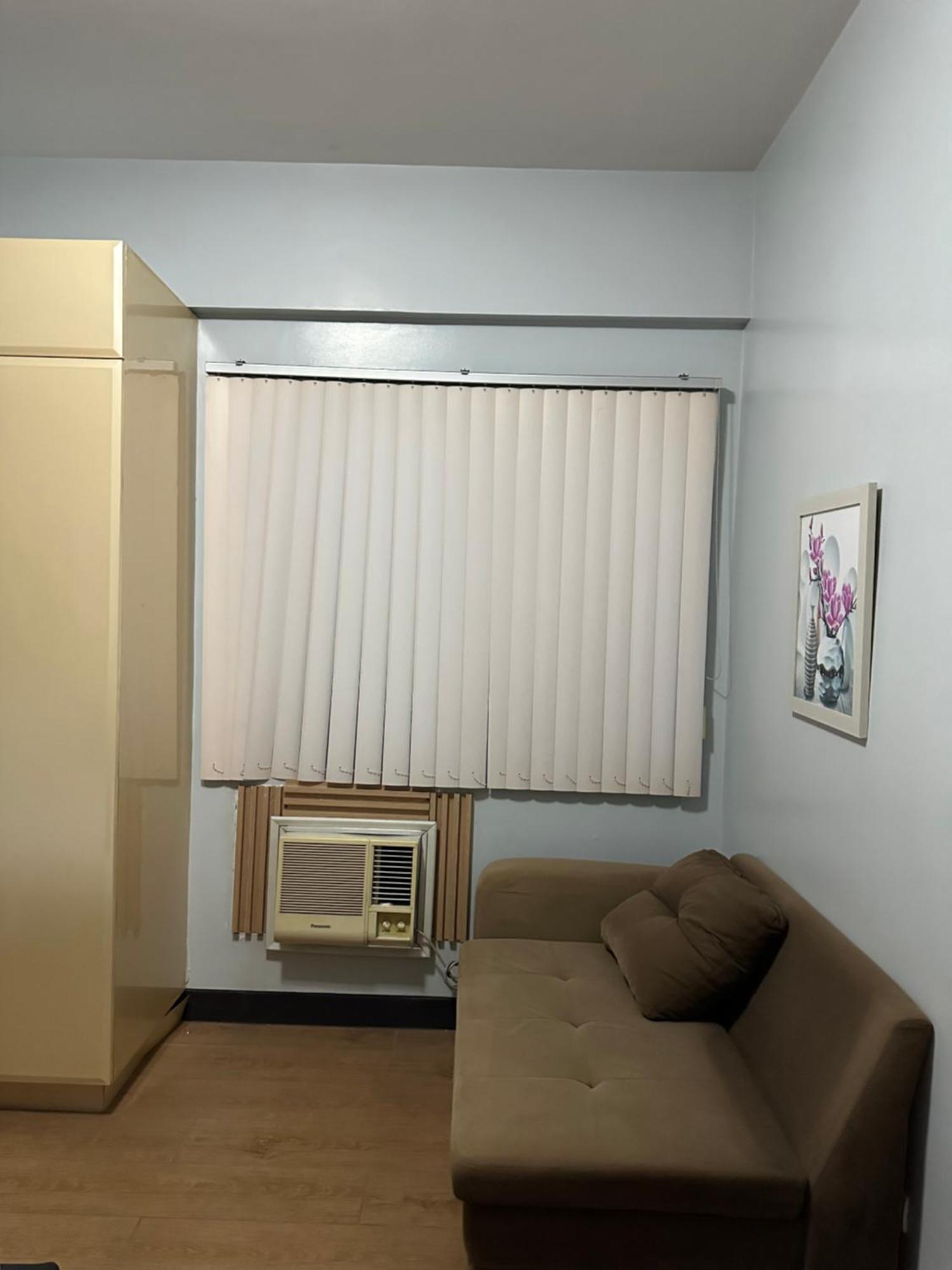 Alvin's 1 Bedroom In Morgan Bgc * Manila