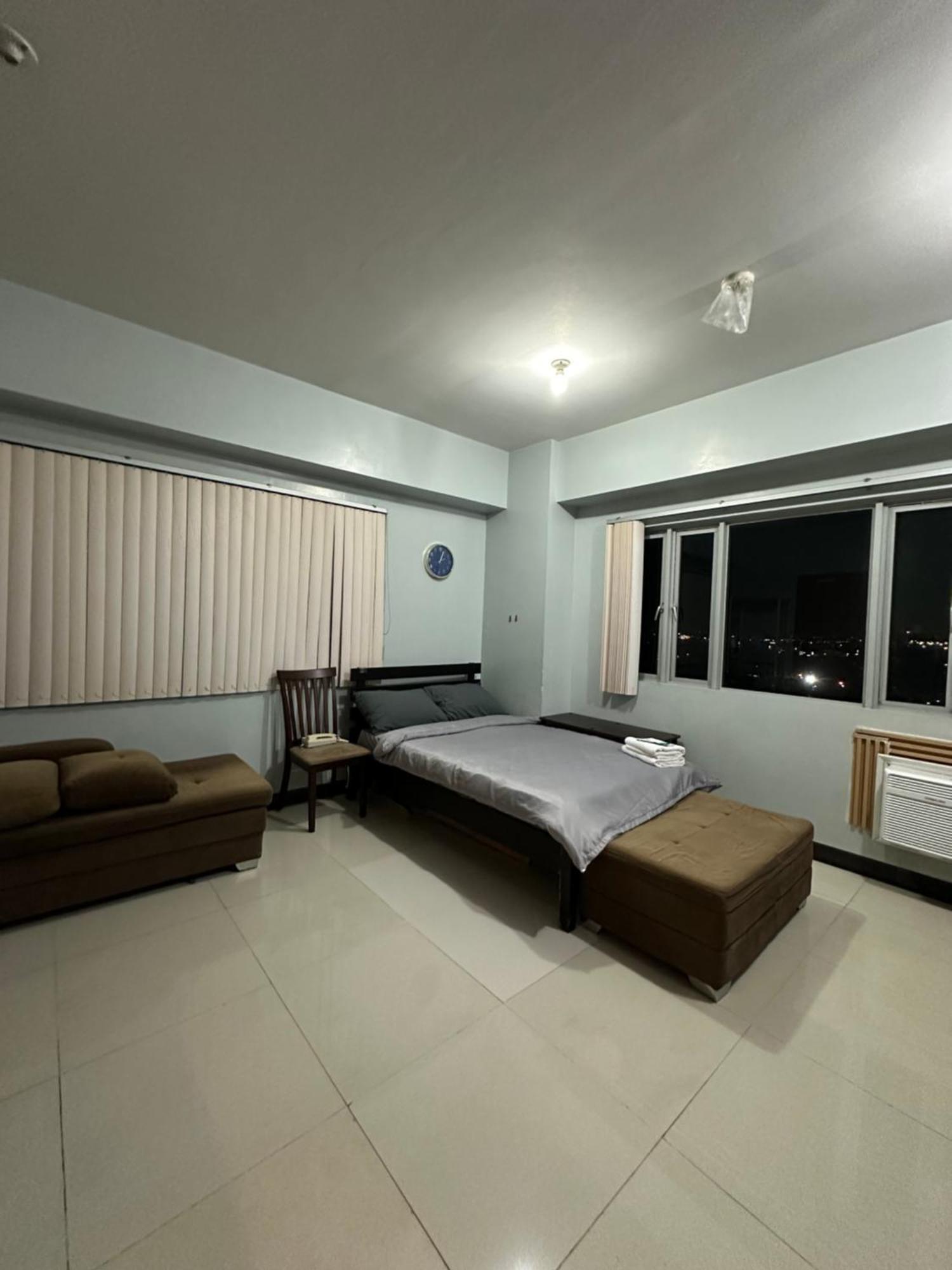 Alvin's 1 Bedroom In Morgan Bgc Apartment Manila