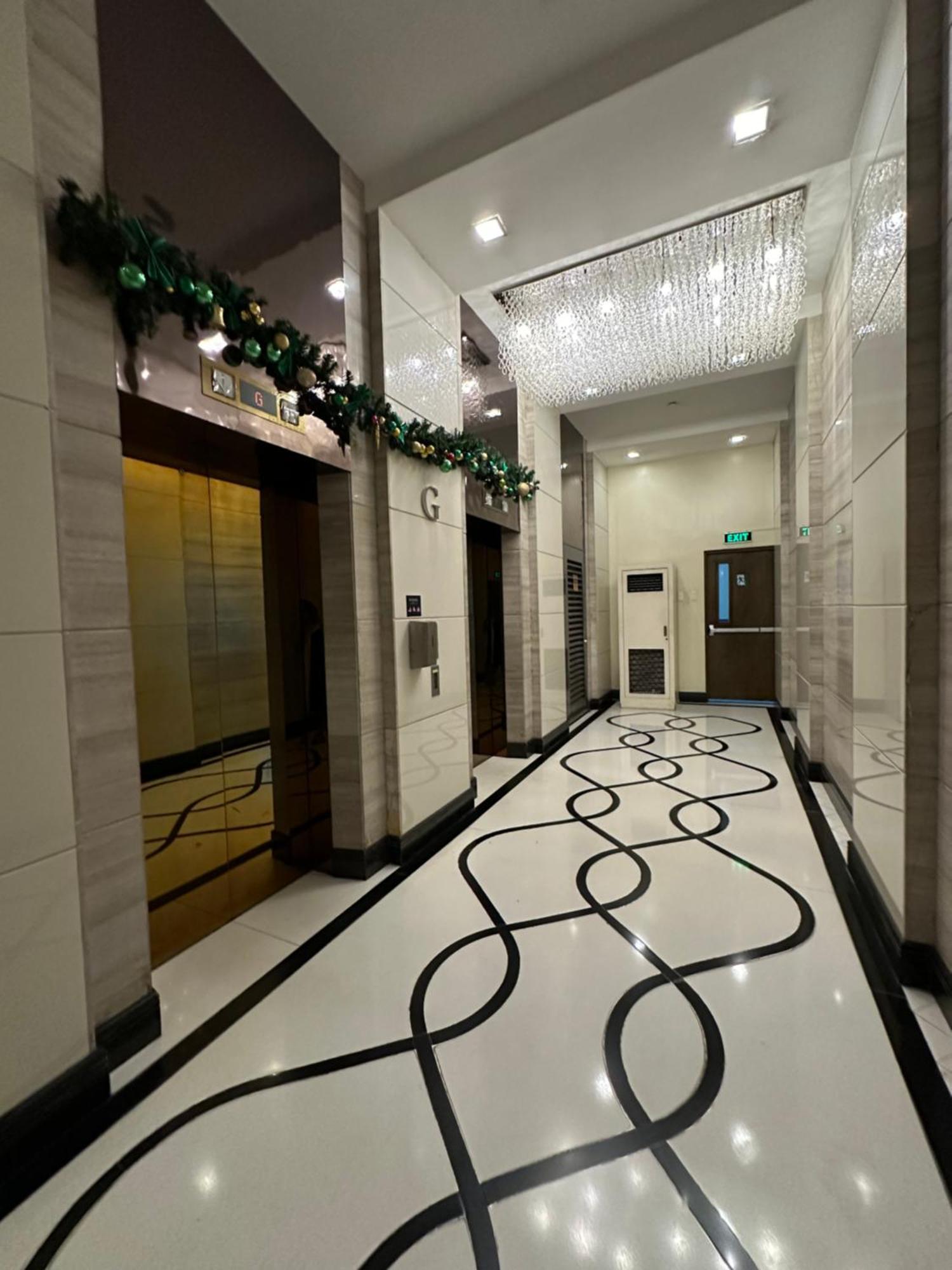 Alvin's 1 Bedroom In Morgan Bgc Apartment *