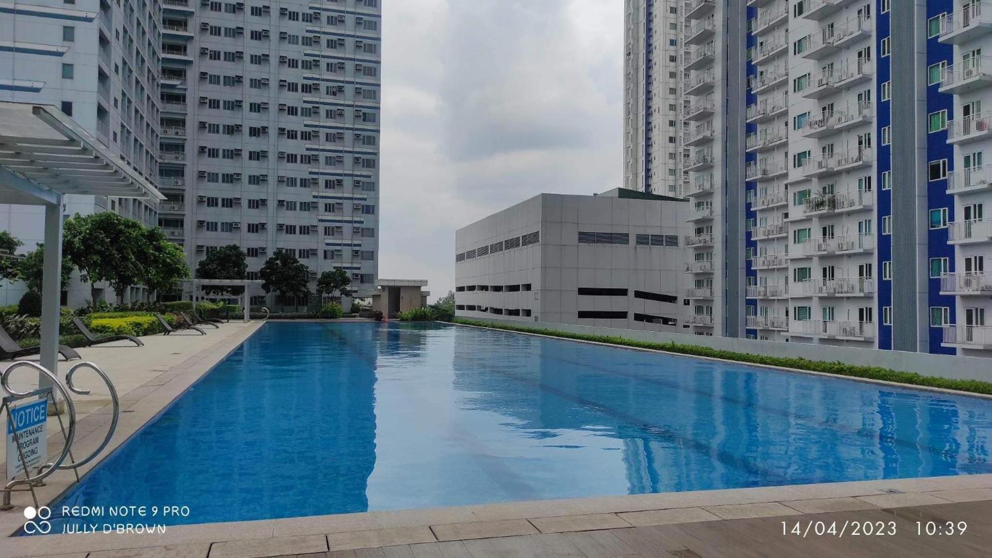 View Grass Tower2 20th Manila