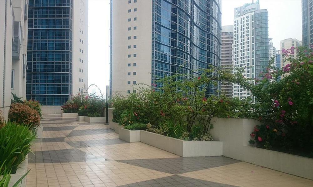 Apartment Bgc - Two Bedroom With Game High Speed Wifi