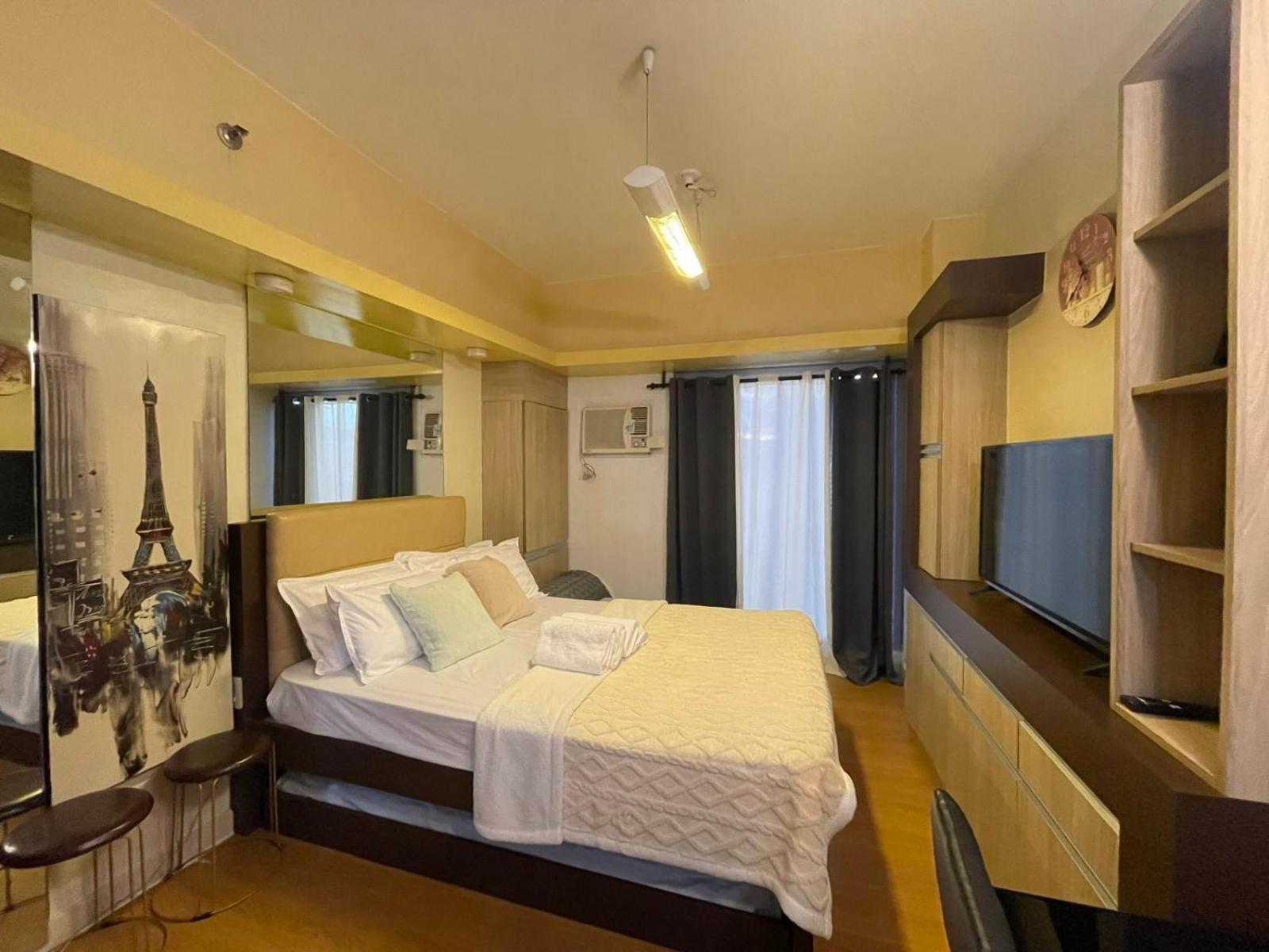 Modern Bayview In 8 Adriatico Apartment