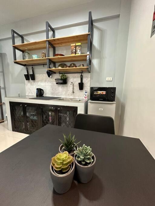 Apartment Grey Oasis Staycation 1 Bedroom *