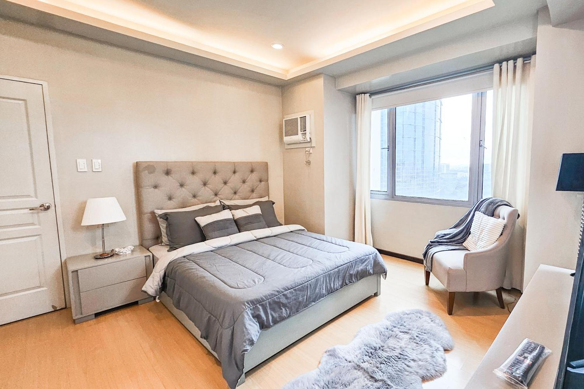 Avant Spacious Sanctuary With The View In Bgc * Manila