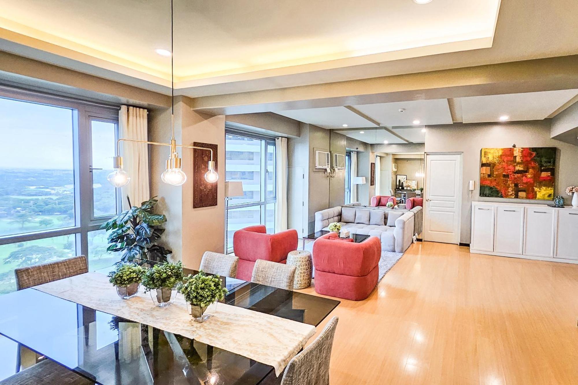 Apartment Avant Spacious Sanctuary With The View In Bgc *