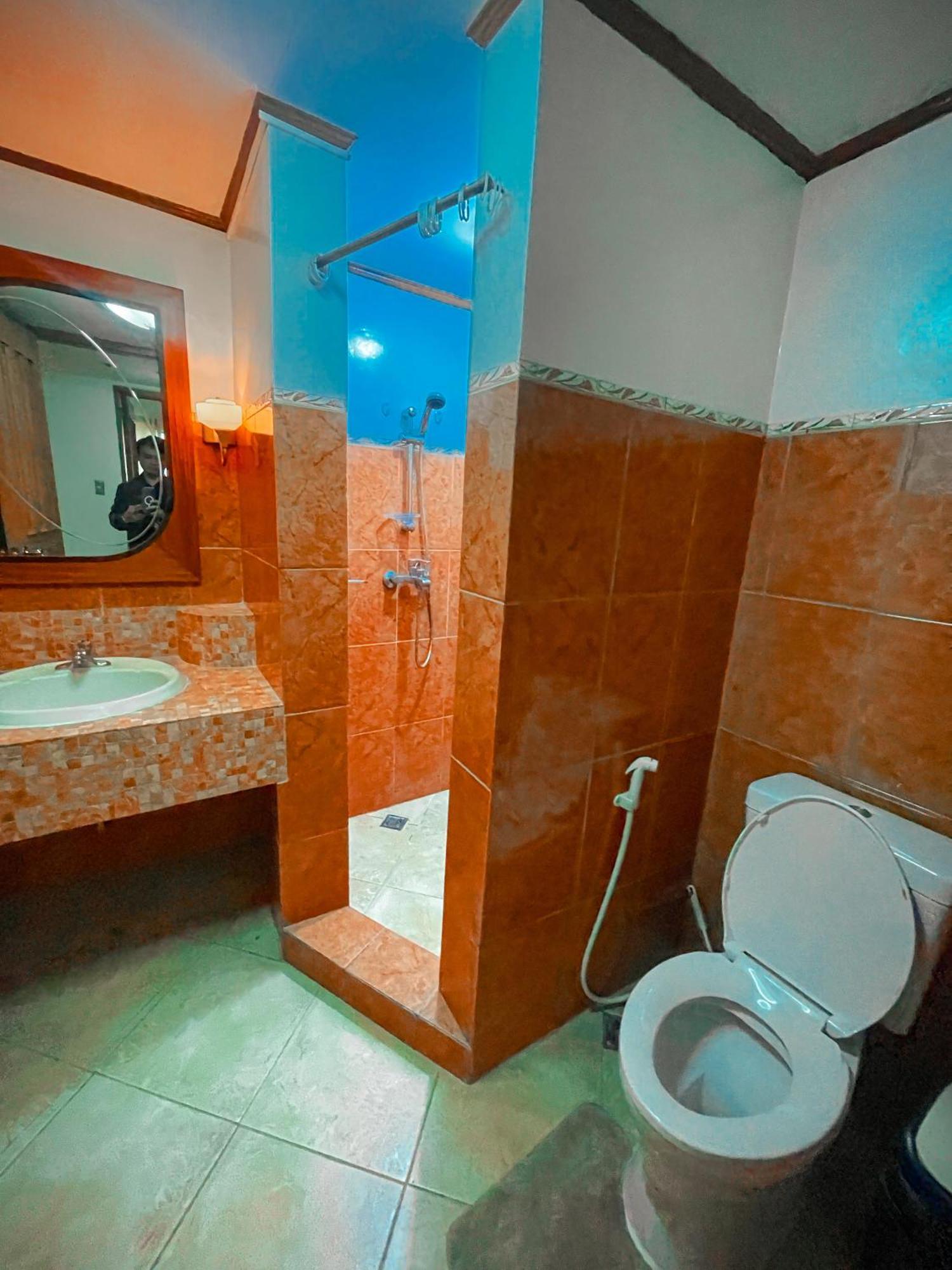 Spacious Luxury 3br At The Heart Of Makati * Manila