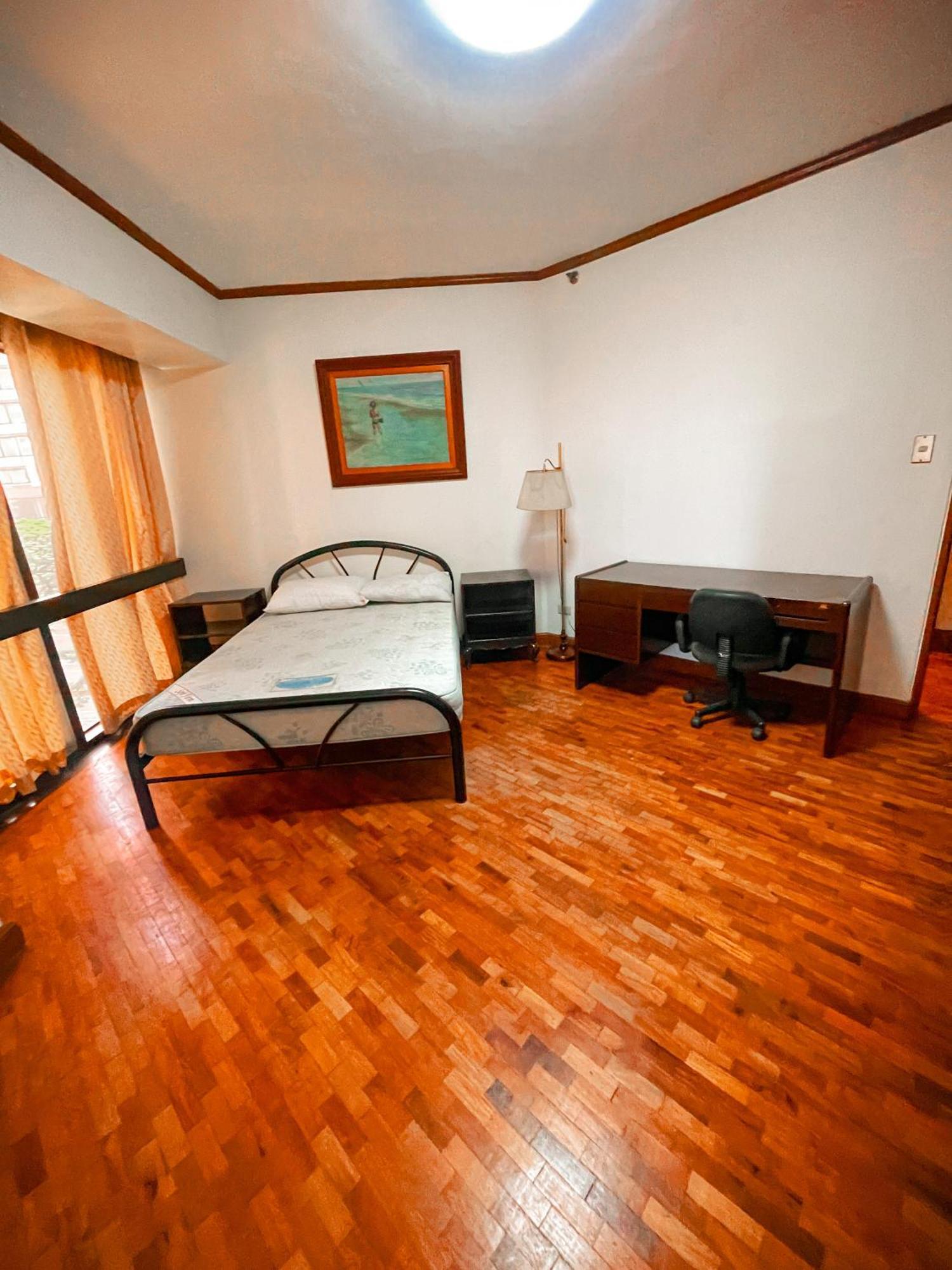 Spacious Luxury 3br At The Heart Of Makati