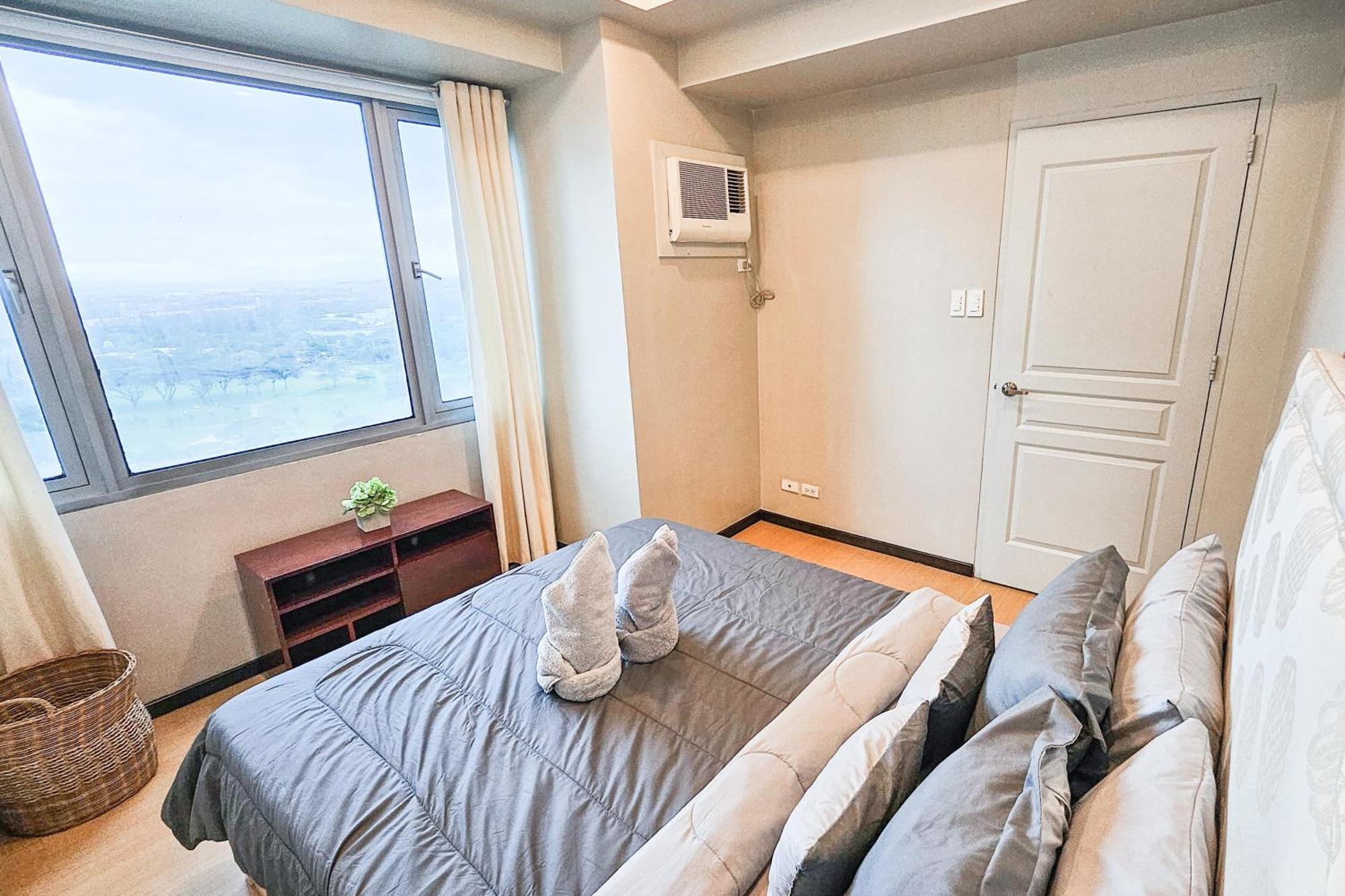 Avant Spacious Sanctuary With The View In Bgc *