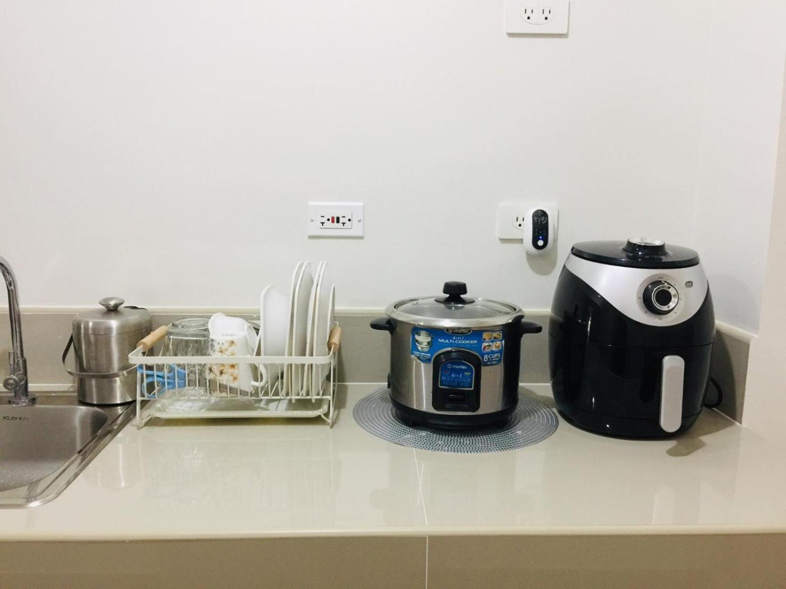 Apartment Trees Residences Staycation Manila