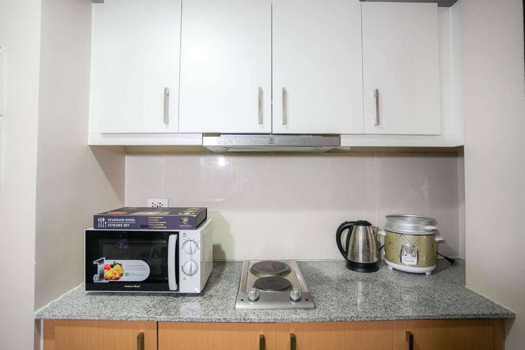 A2j Luxury 1br Near Uptown Mall Bgc Taguig * Manila