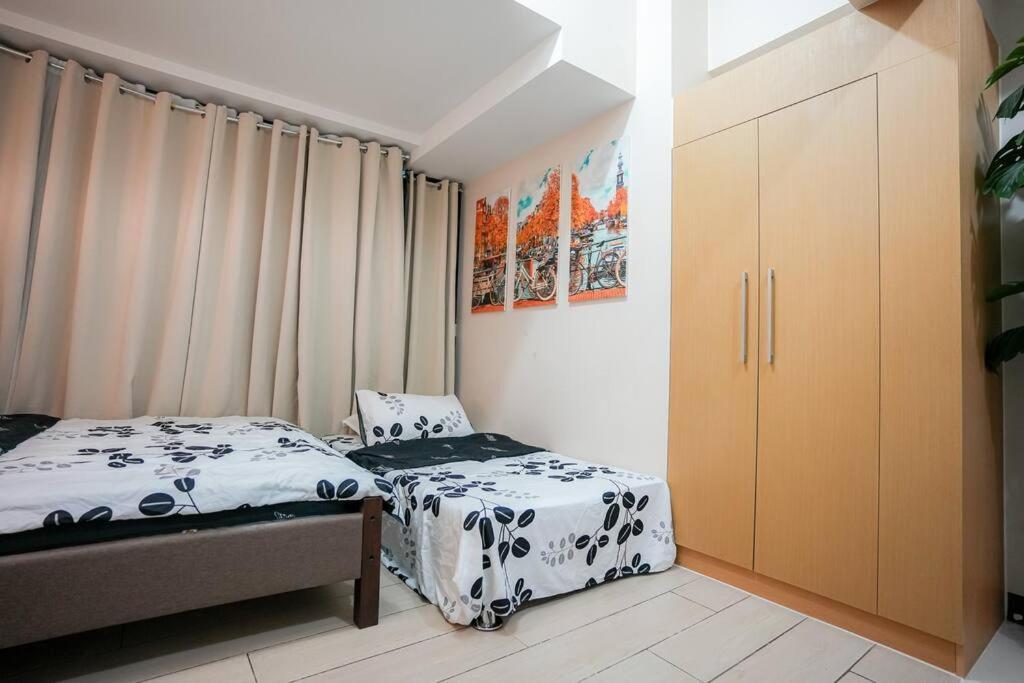 A2j Luxury 1br Near Uptown Mall Bgc Taguig * Manila