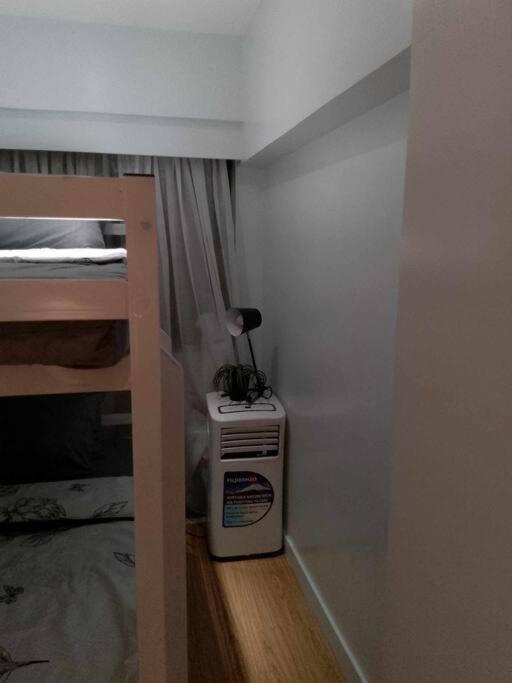A2j Luxury 2br Bgc Near High Street, Malls * Manila