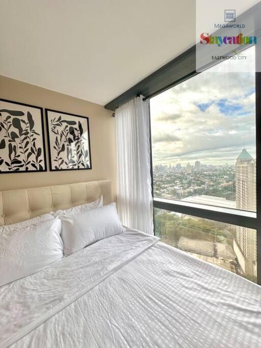 Eastwood Unit Across Mall Apartment Manila