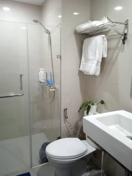 Newport Naia T3 Pasay Apartment *