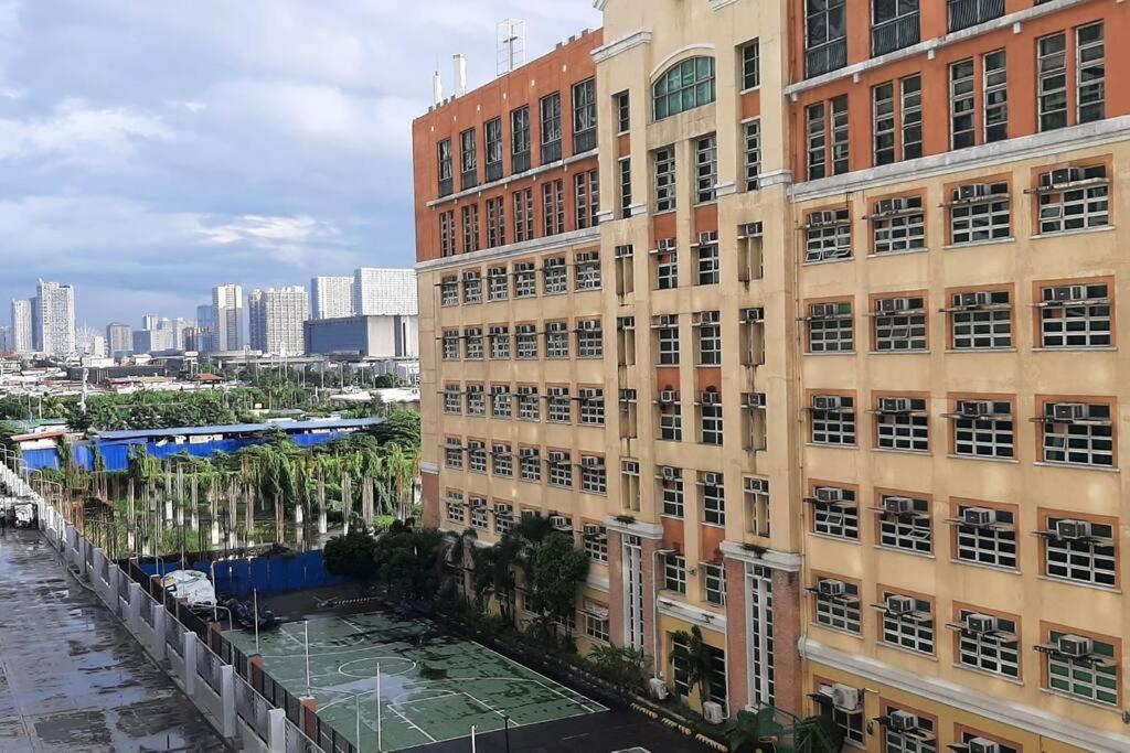 Shore 2 Tower 3 Unit 0537 Makati View Apartment Manila