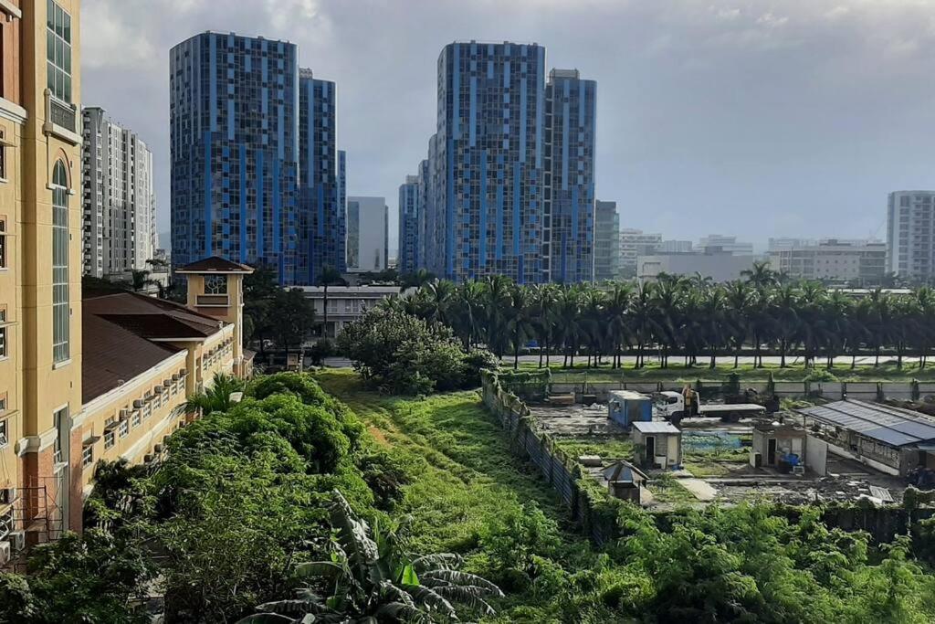 Shore 2 Tower 3 Unit 0537 Makati View Apartment