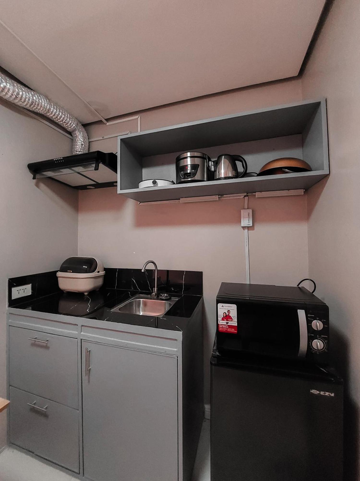 Apartment Budget Family W Free Pool Access In *