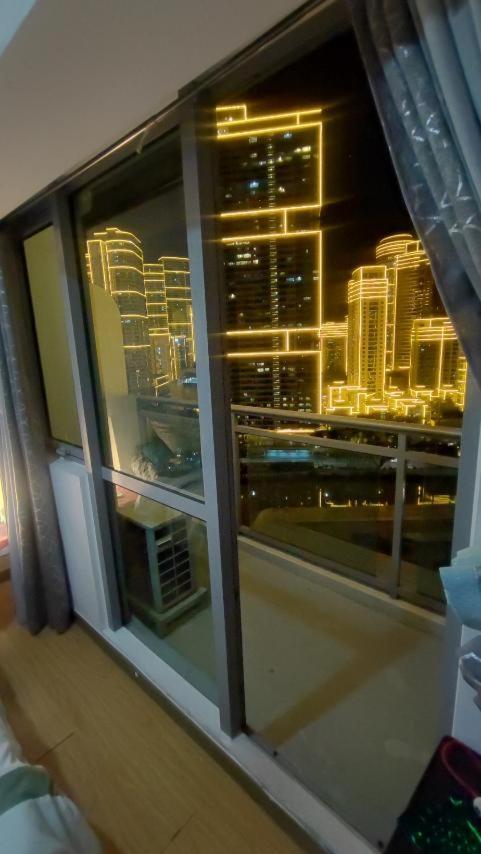Apartment Aveline Cozy Skyline View Acqua Private Residences Near Rockwell Makati *