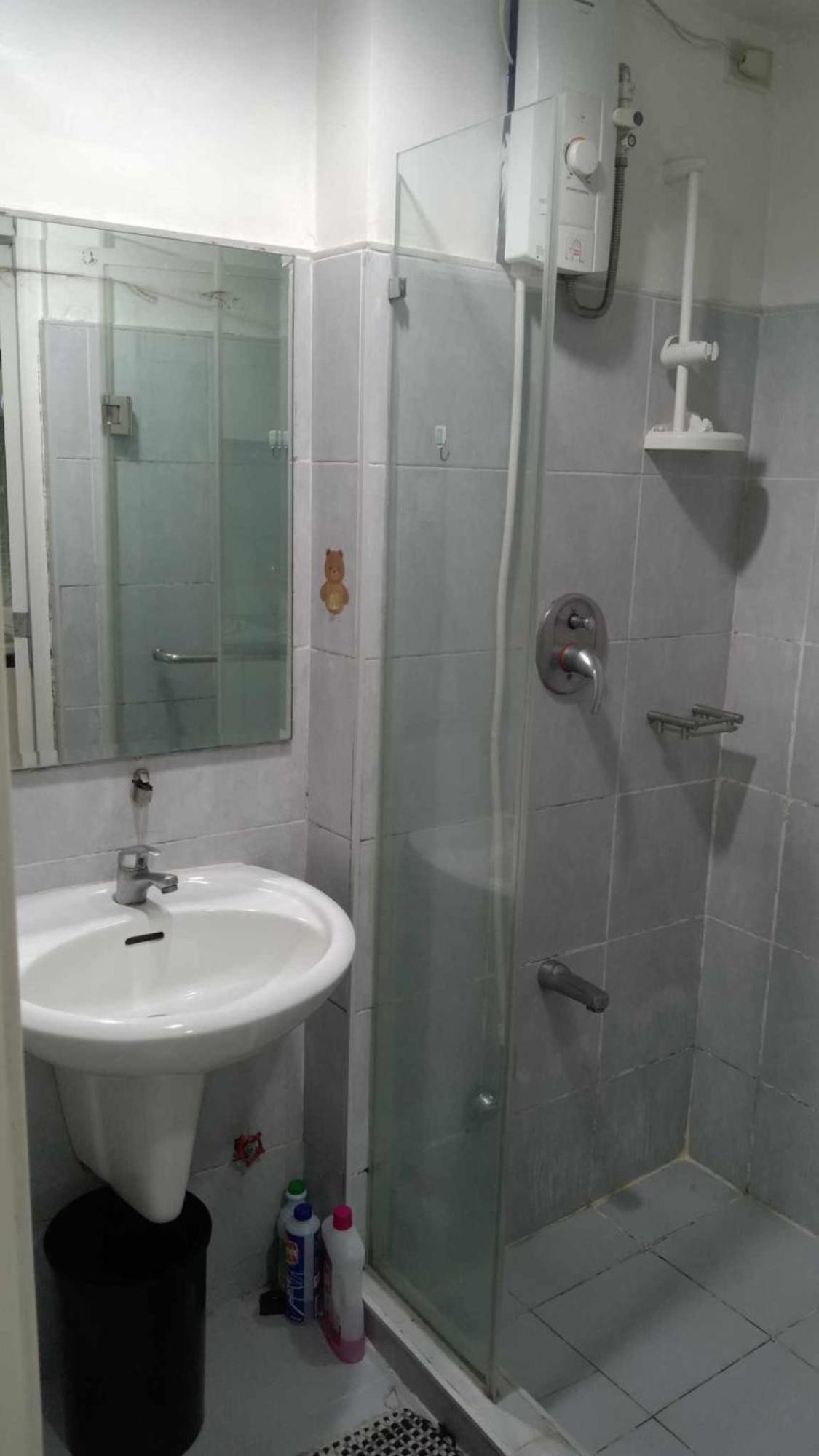 Anna's Place At Shell Residences * Manila