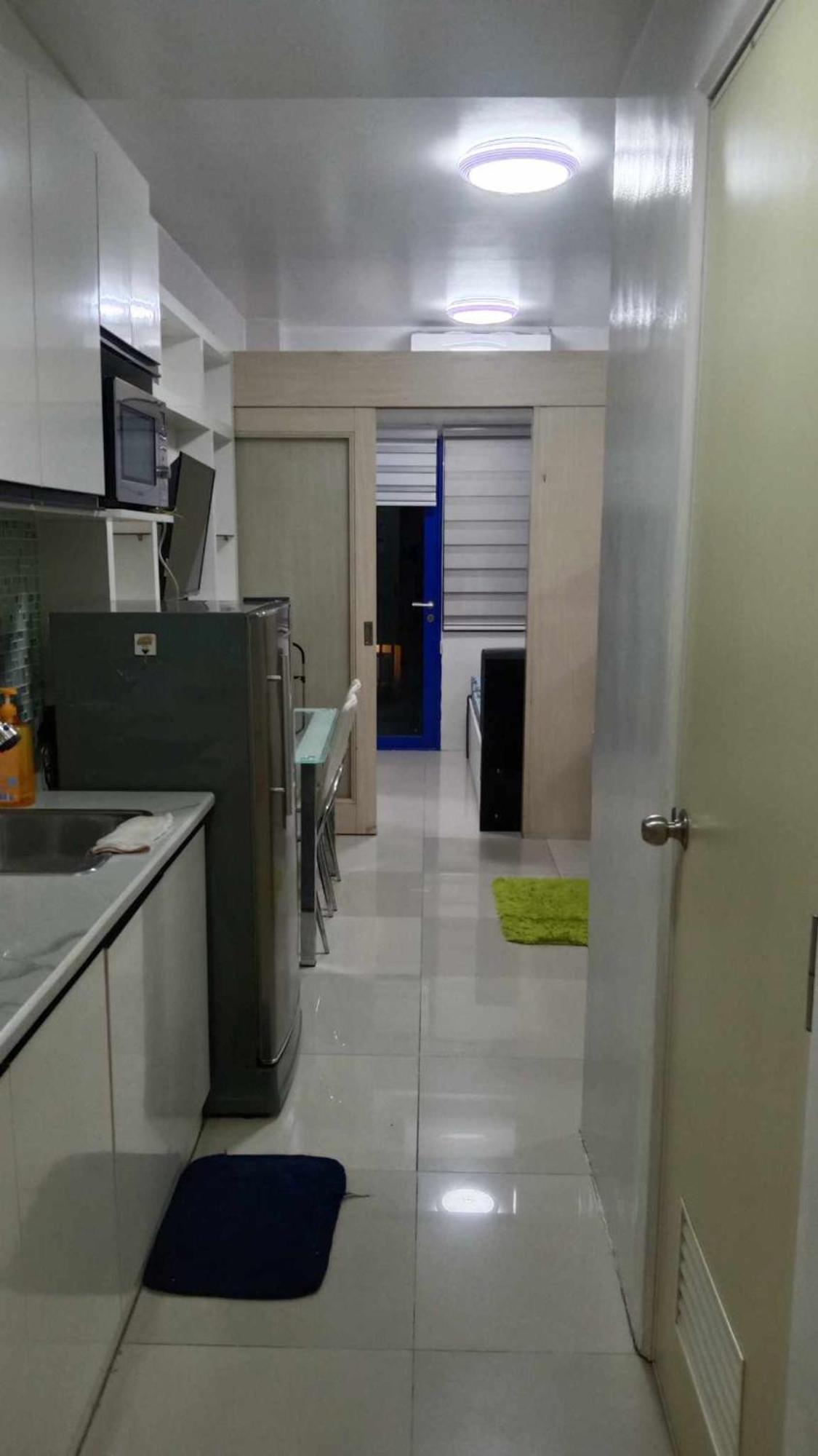 Anna's Place At Shell Residences Manila
