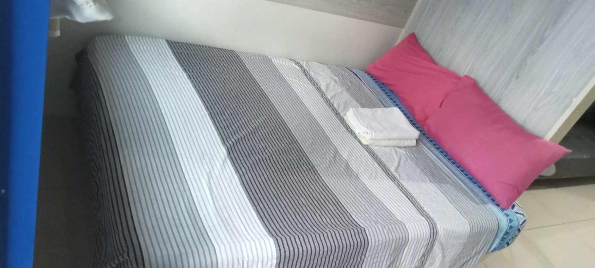Anna's Place At Shell Residences *
