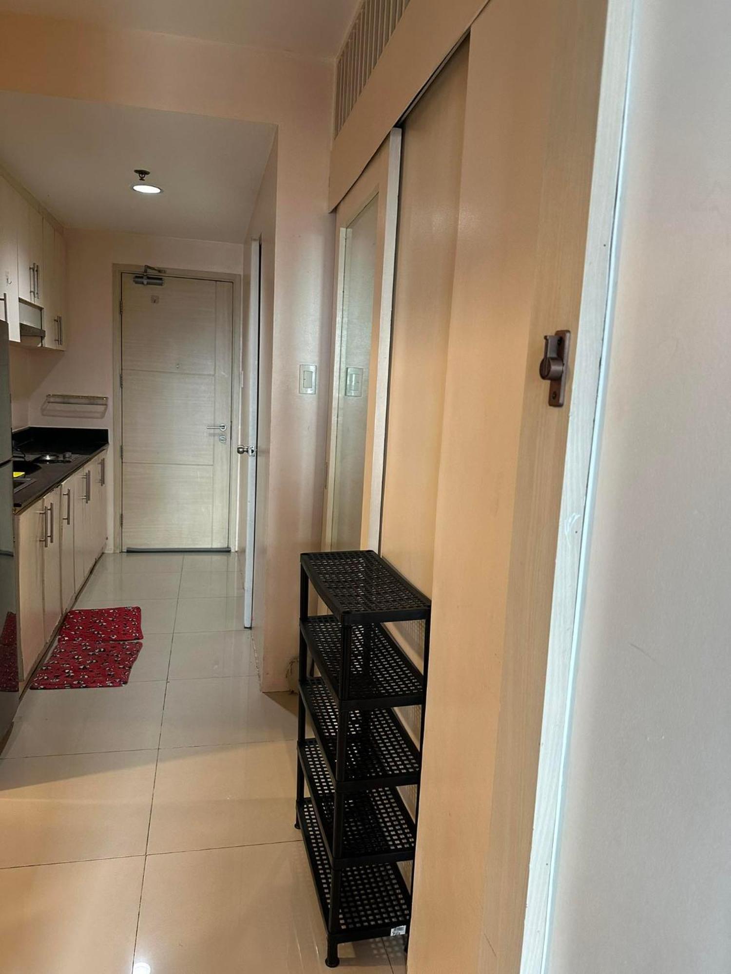 Apartment Anna's Place At Shell Residences