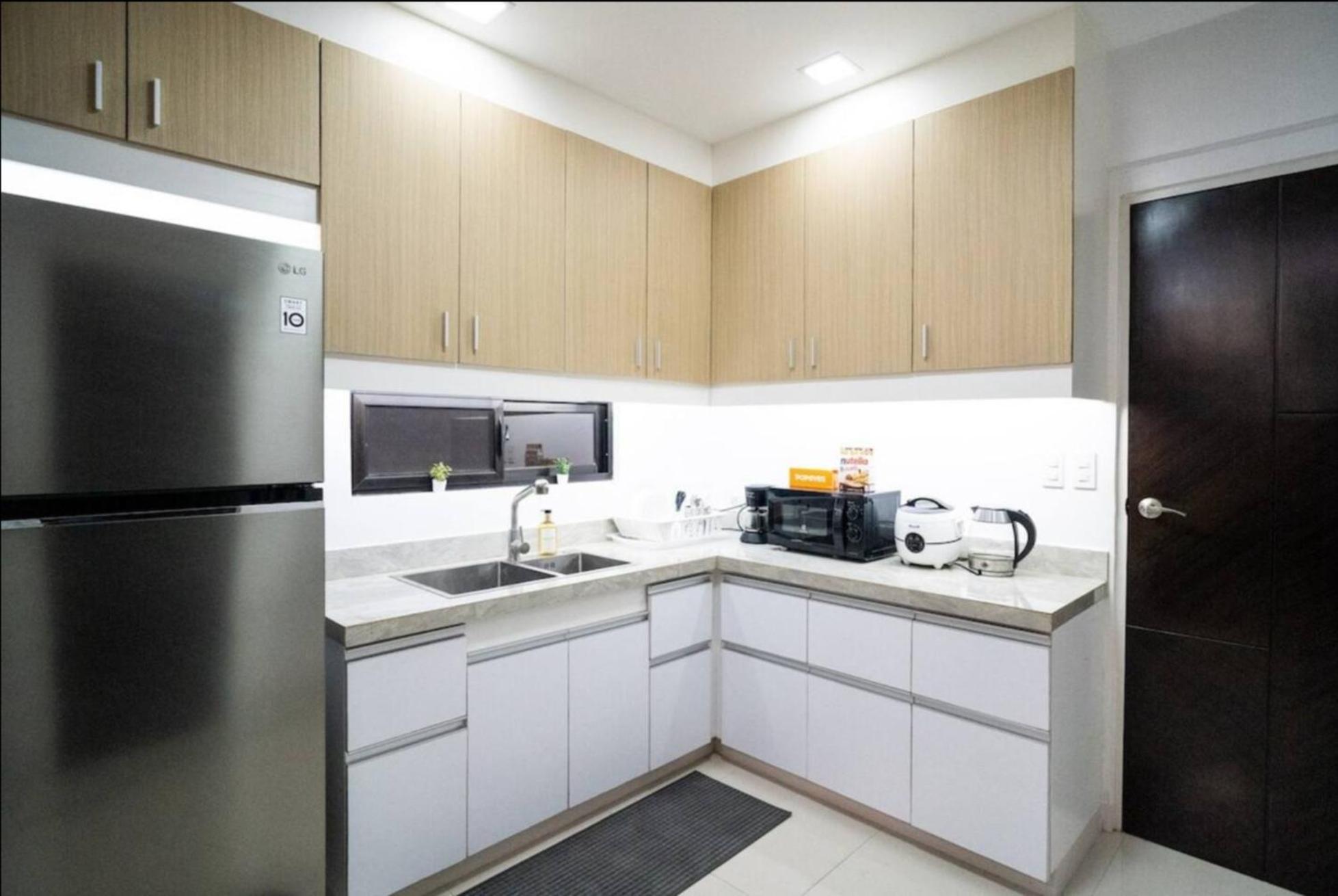 3bd Lux City Oasis Las Pinas Manila
