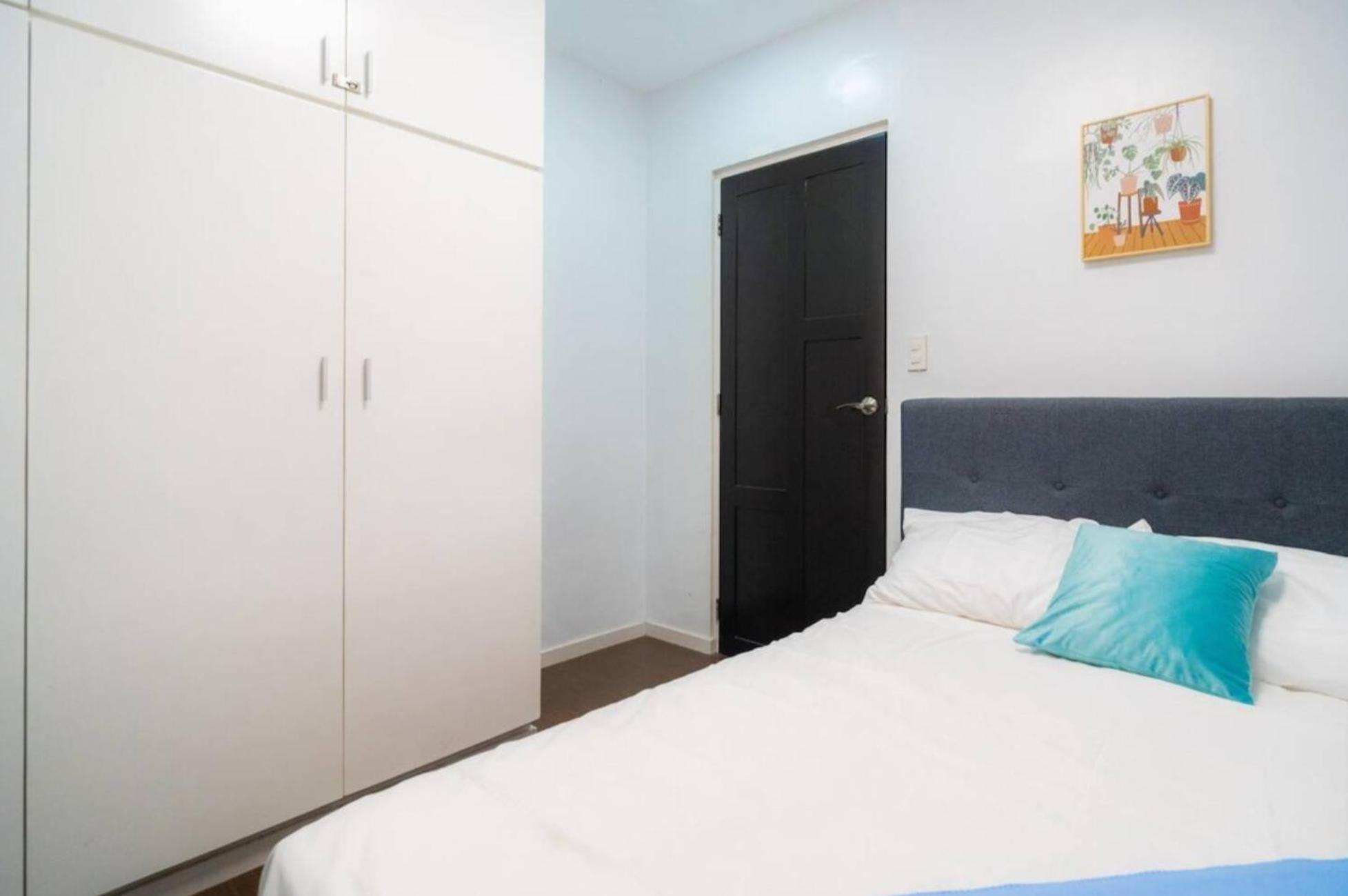 3bd Lux City Oasis Las Pinas