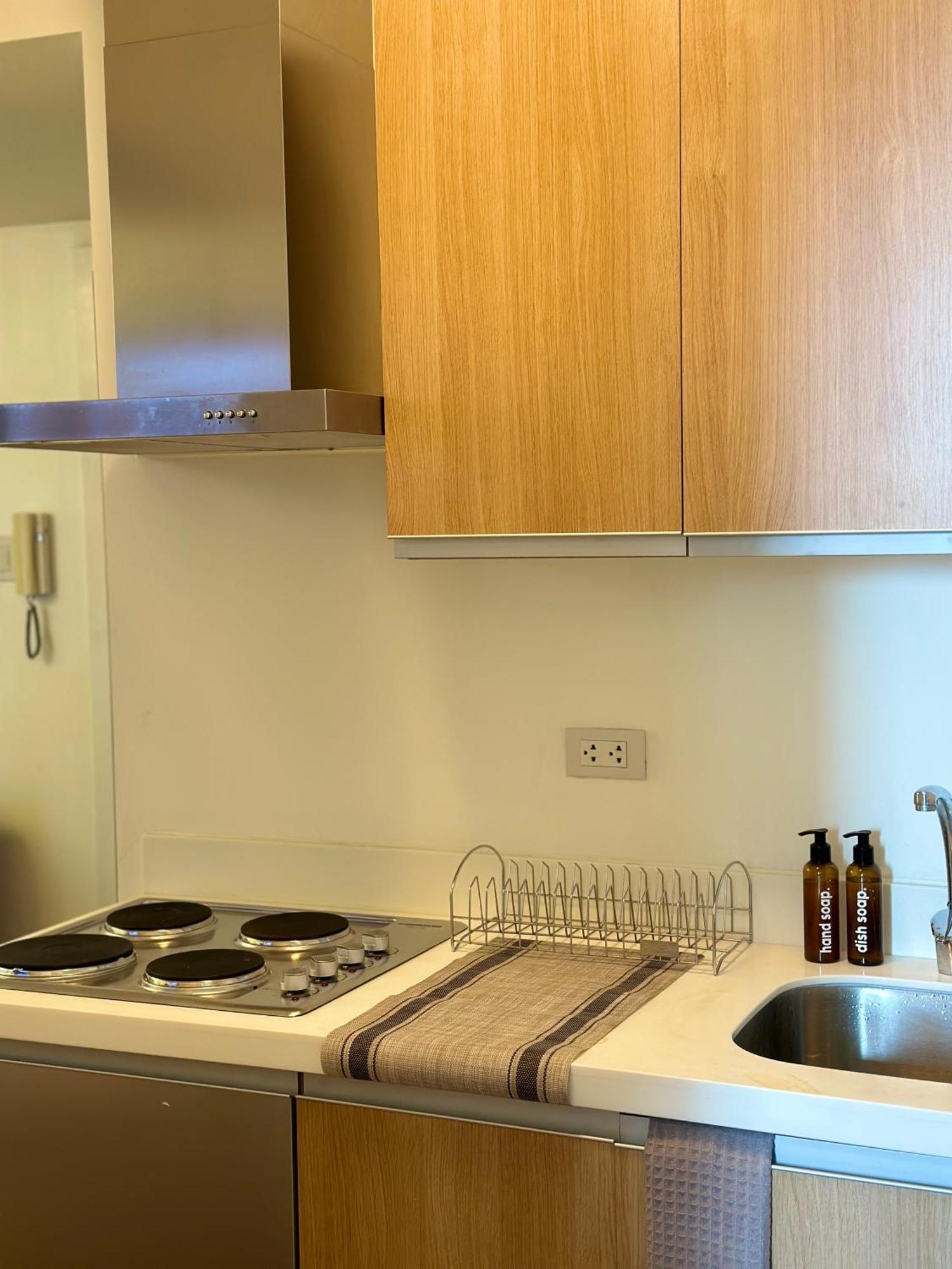 Azure Staycation Near The Airport Manila