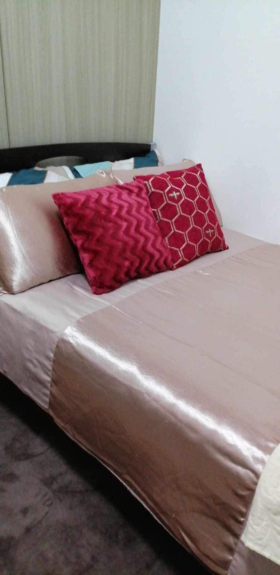 Cozy Place In Taguig With Free Wifi - Near Bgc And Airport *