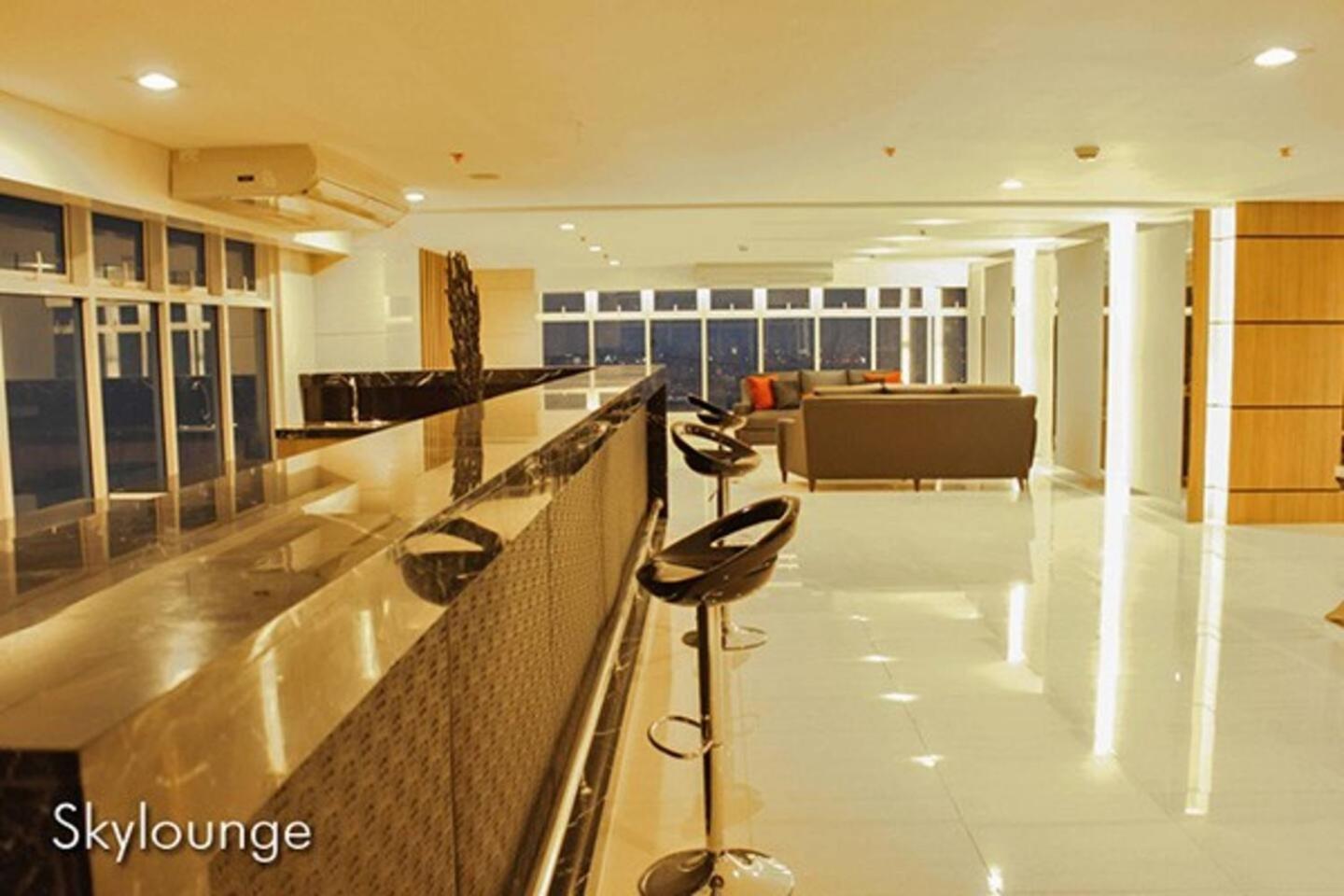 Luxury Condo-princeton Residence-new Quezon City-fast Wi-fi150mbps Apartment