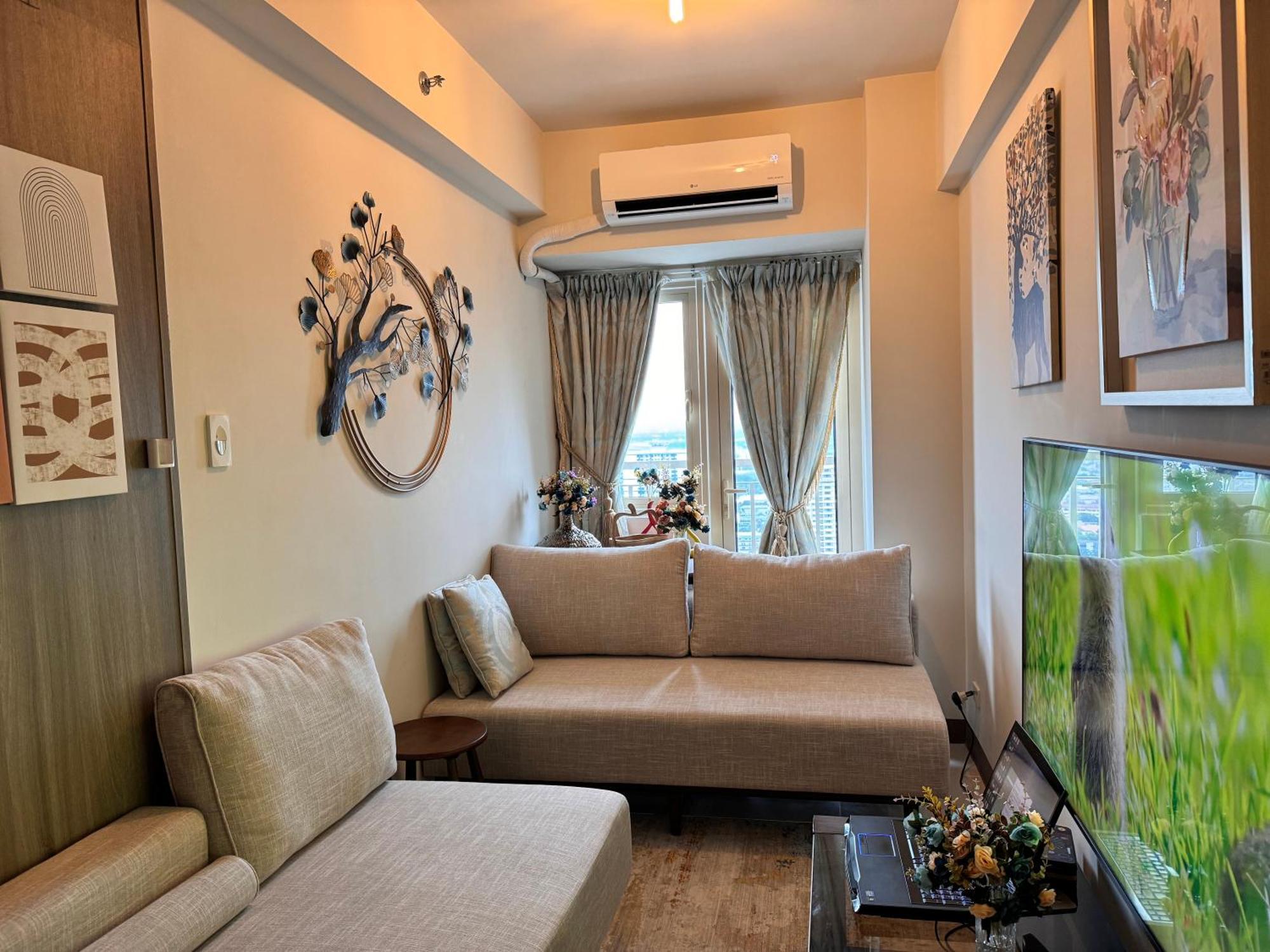 Apartment Penthouse Lvl Luxury Cndo Nr Moa Manila