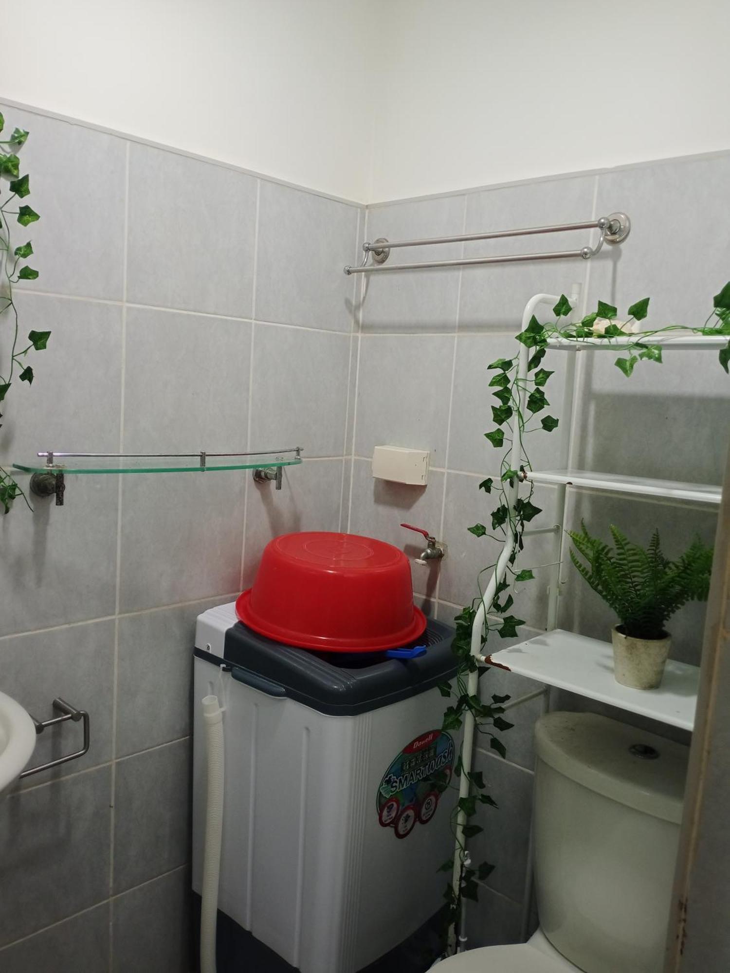 Gael's Apartment *