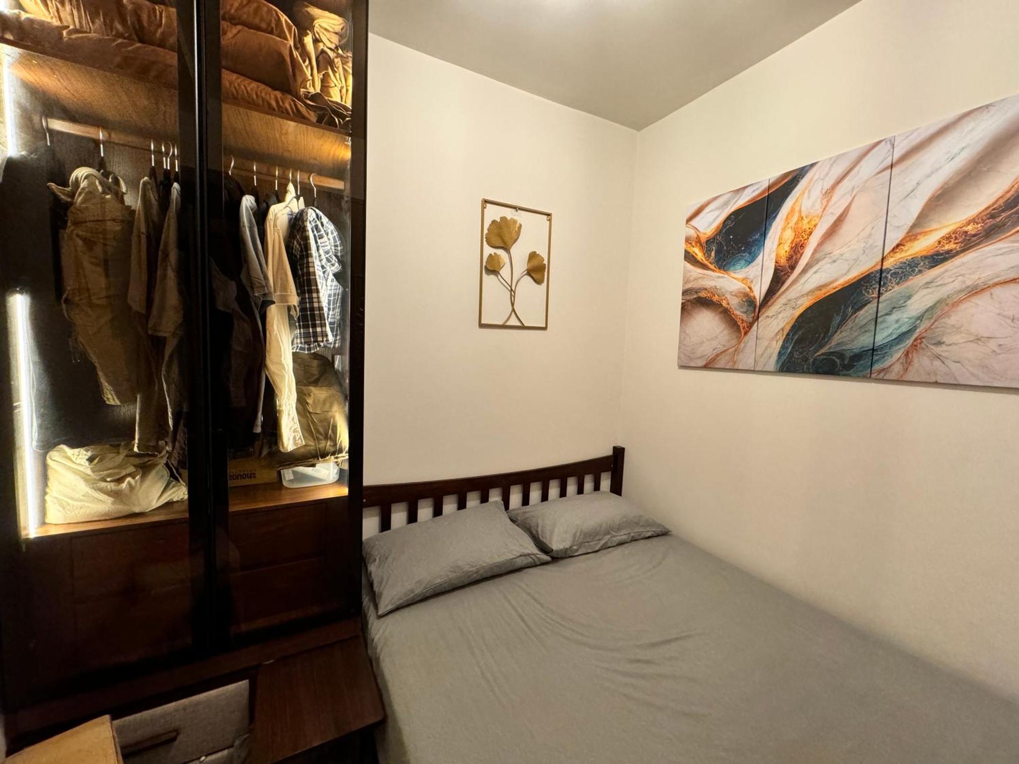 Penthouse Lvl Luxury Cndo Nr Moa Manila