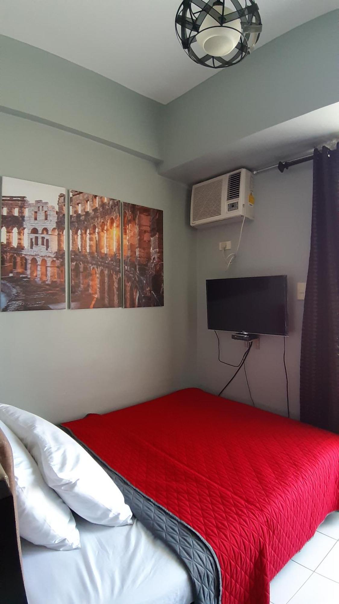 Apartment Eiffel Chateau Elysee Near Naia Airport