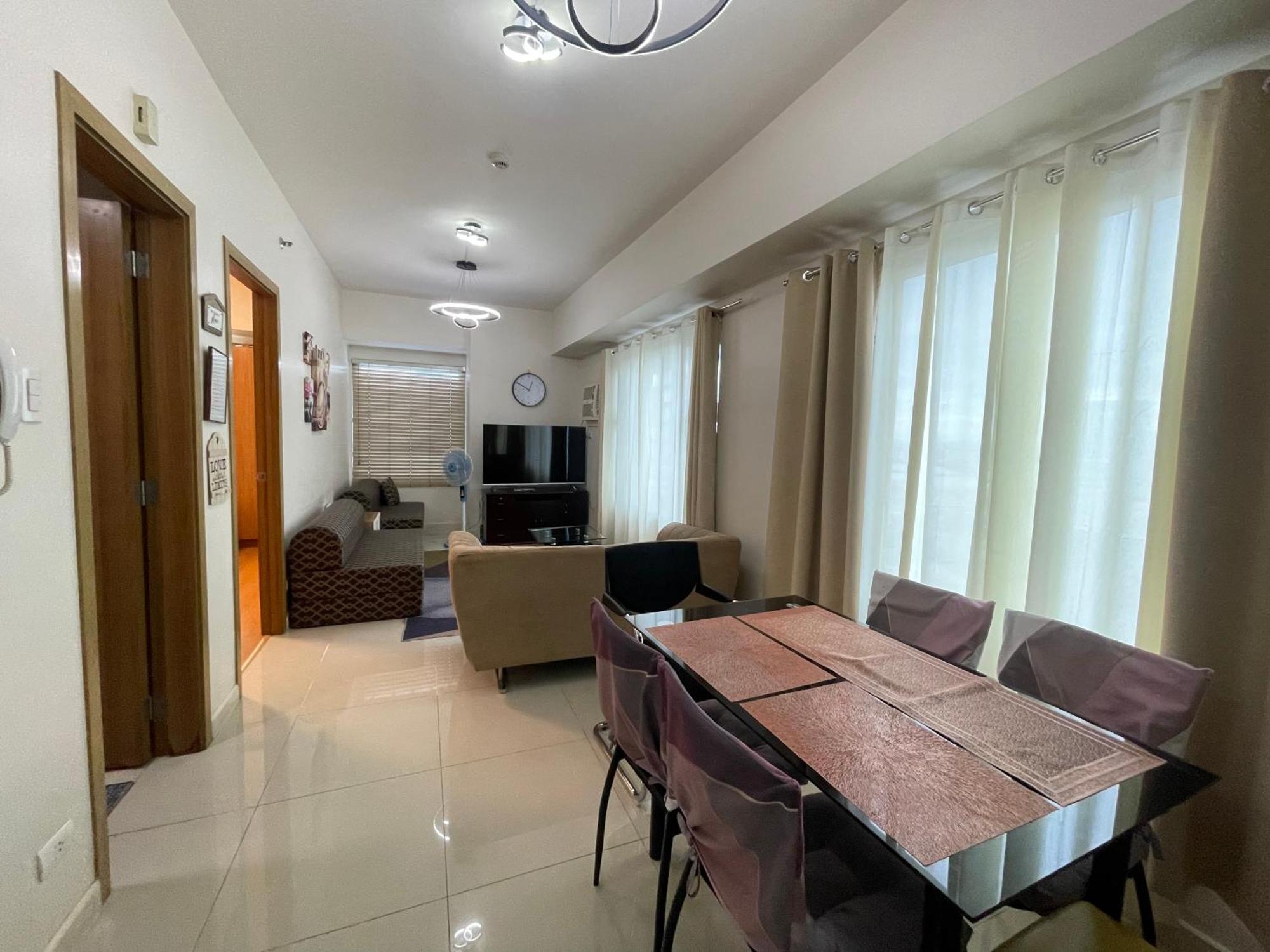 Spacious 1 Bedroom Near Us Embassy And St Lukes Medical Clinic Aparthotel *