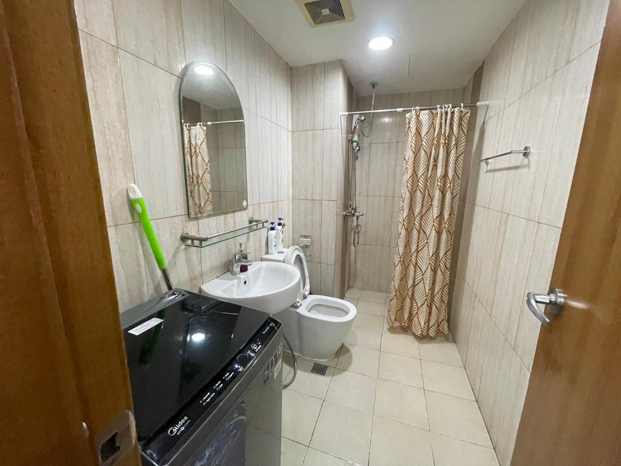 Aparthotel Spacious 1 Bedroom Near Us Embassy And St Lukes Medical Clinic Manila