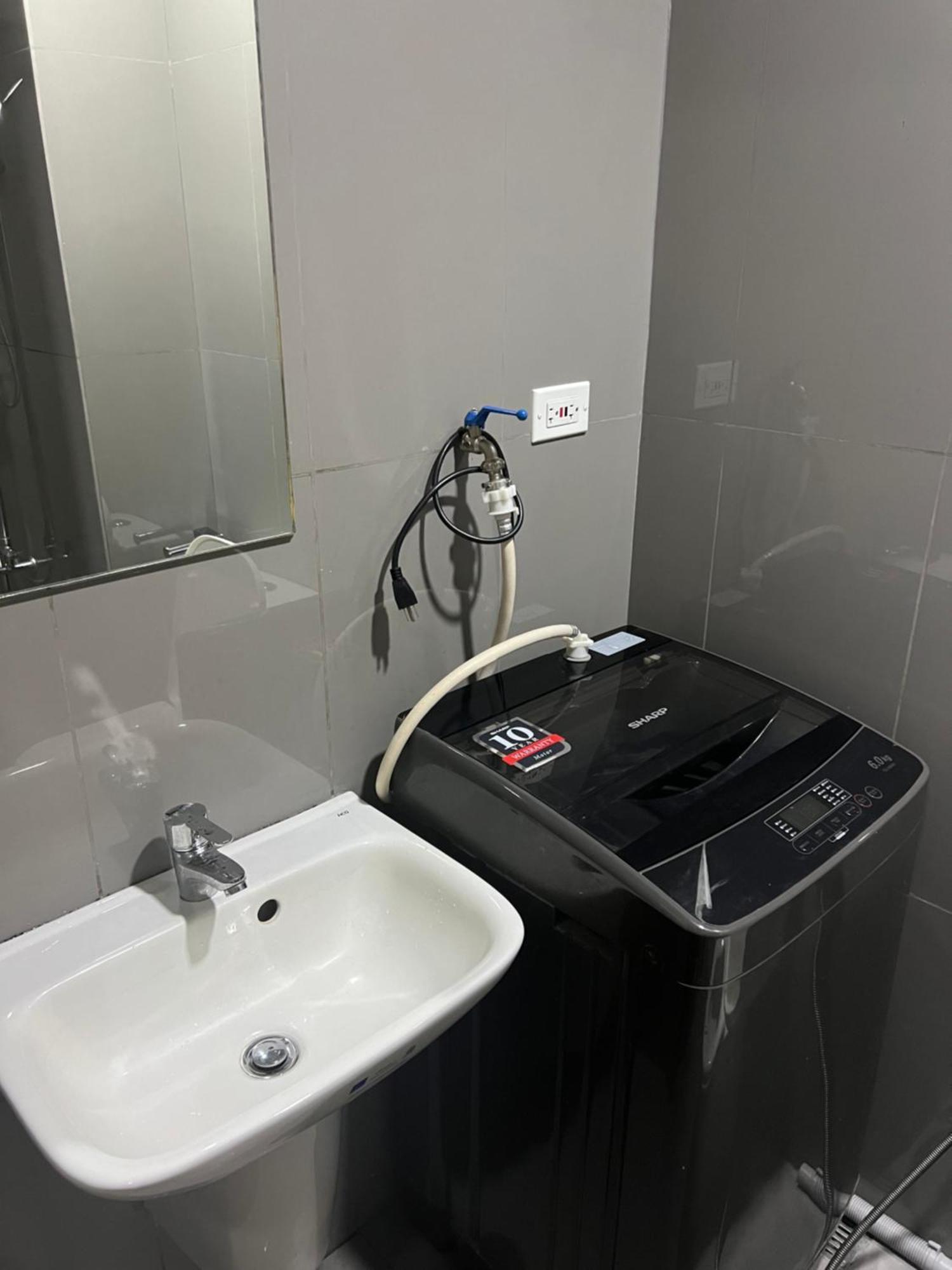 Air Makati Apartment
