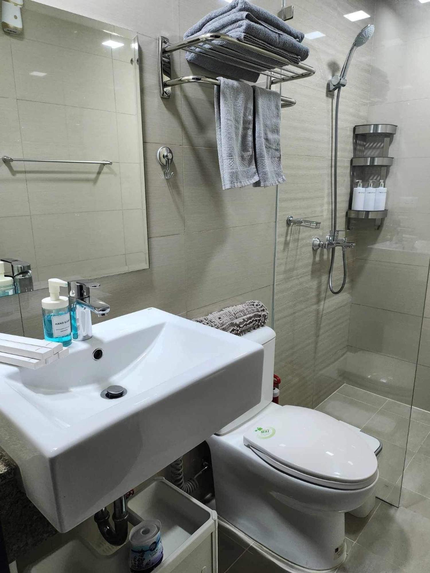 The By Eastwood Global Plaza Luxury Manila