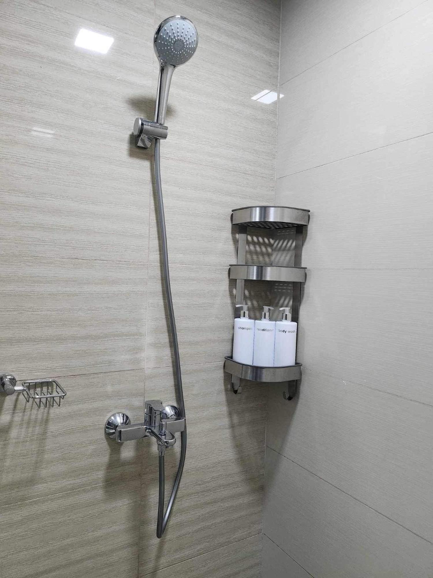The By Eastwood Global Plaza Luxury *
