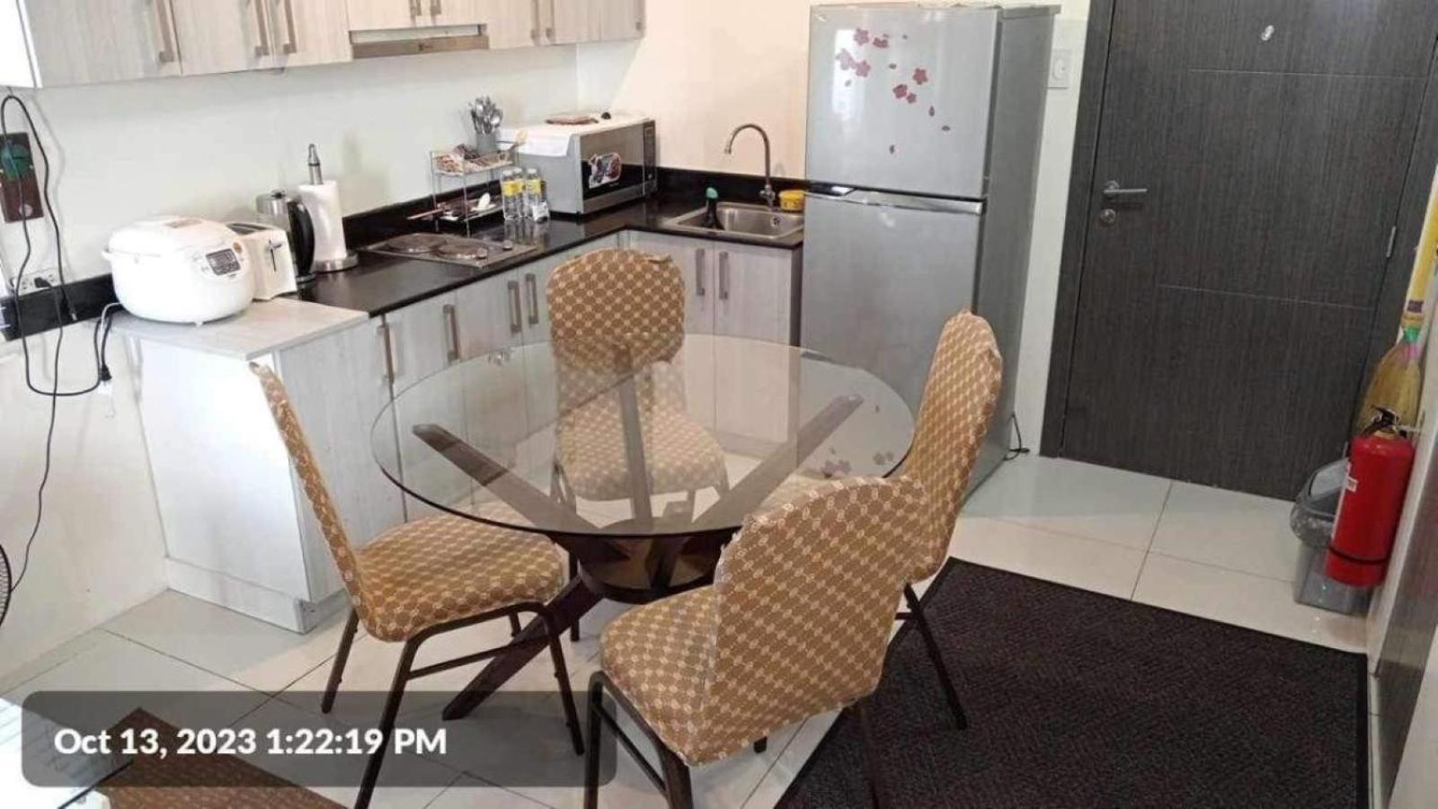 Apartment The Scenic: Comfortable Living By Awsom Phil *