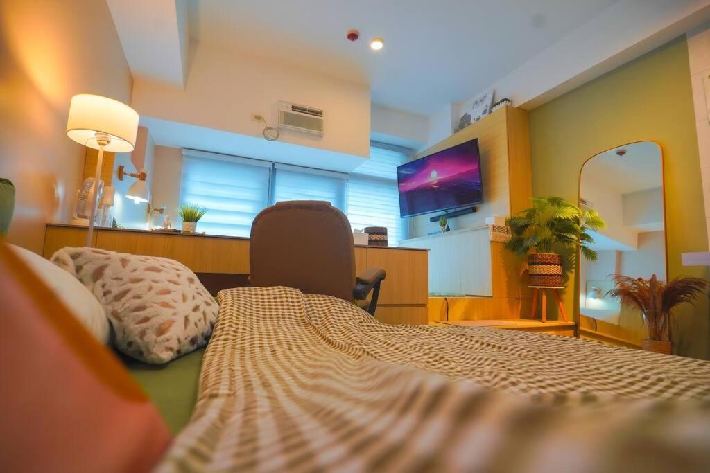 Eastwood Legrand 3 - Mowai Manila