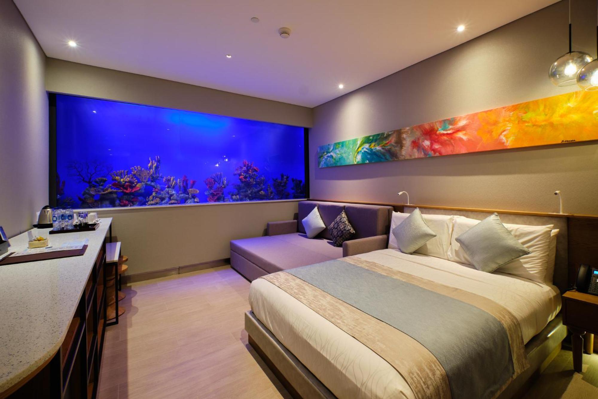 H2o Hotel 4*