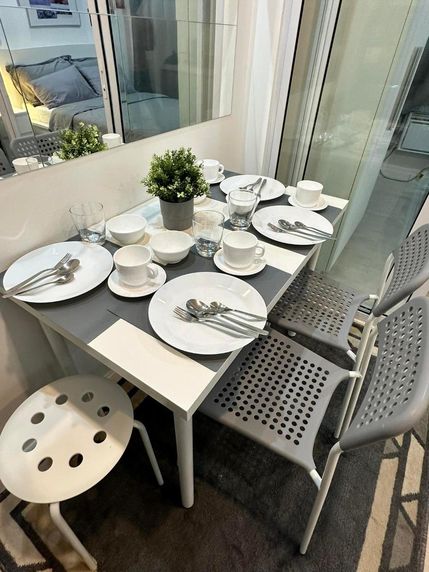 Residences In Azure Condominium Paranaque City Metro Manila