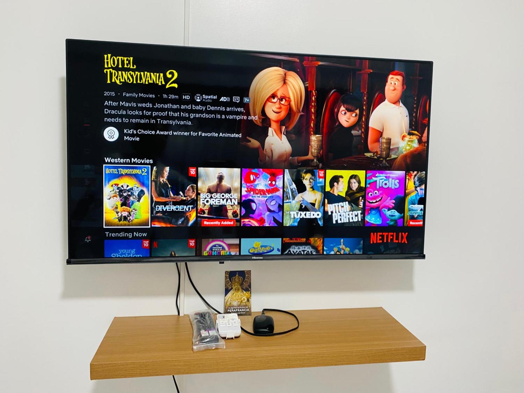 Cozy With Balcony Netflix Free Access To Pool And Gym 100mbps * Manila