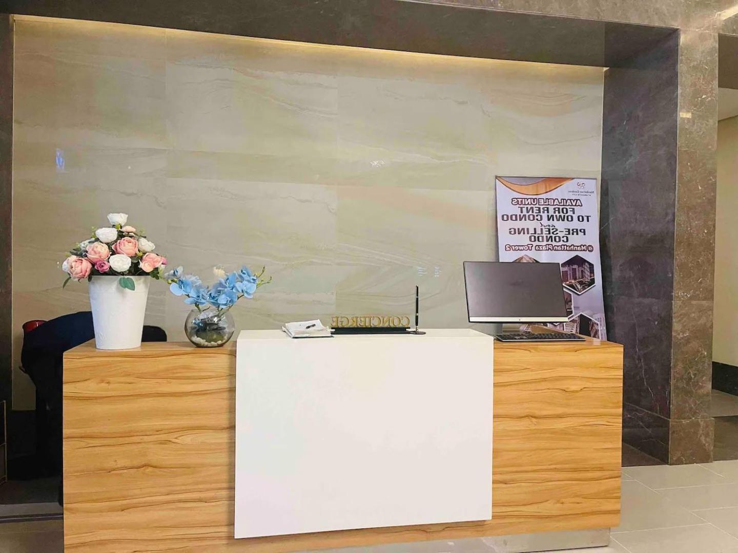 Sonson At Manhattan Plaza Tower 1, Araneta, Cubao, Quezon Apartment