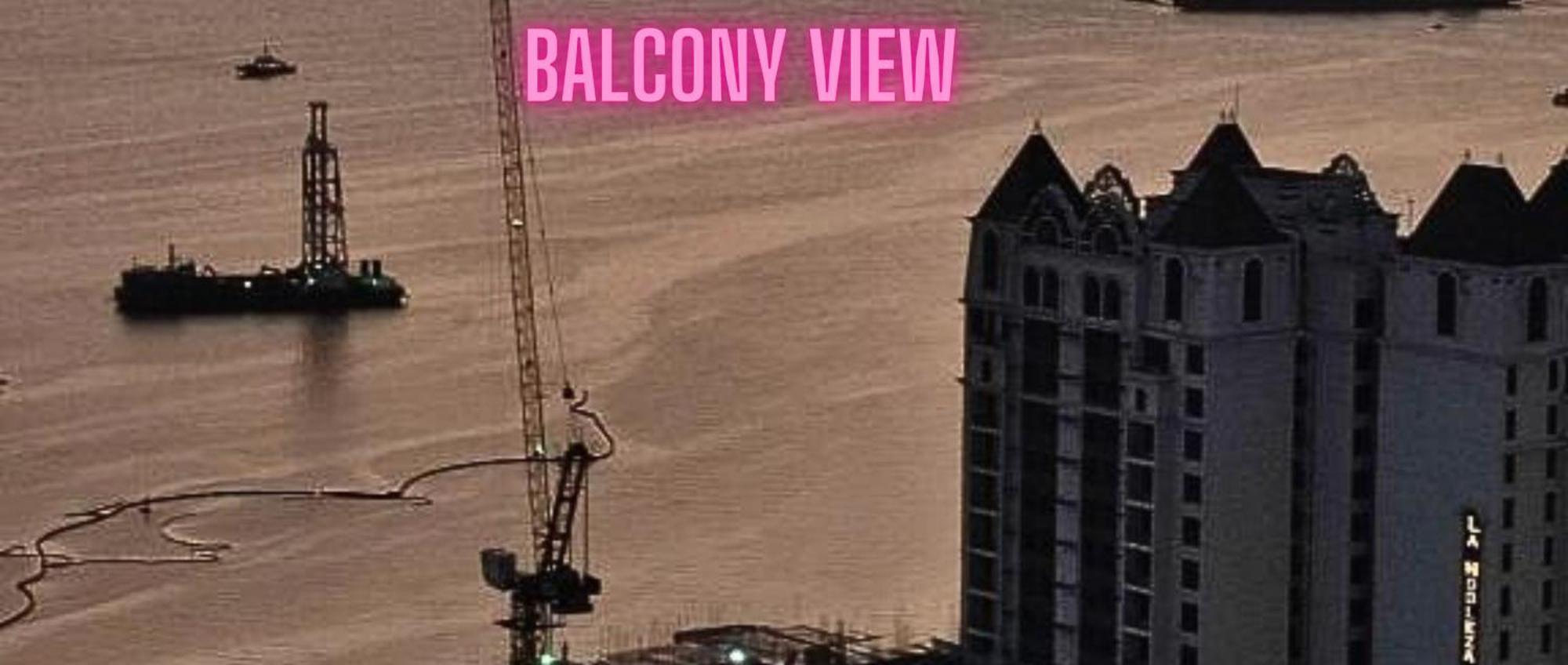 Robinsons Place Manila: Affordable Balcony Staycation With Bay Views * Manila