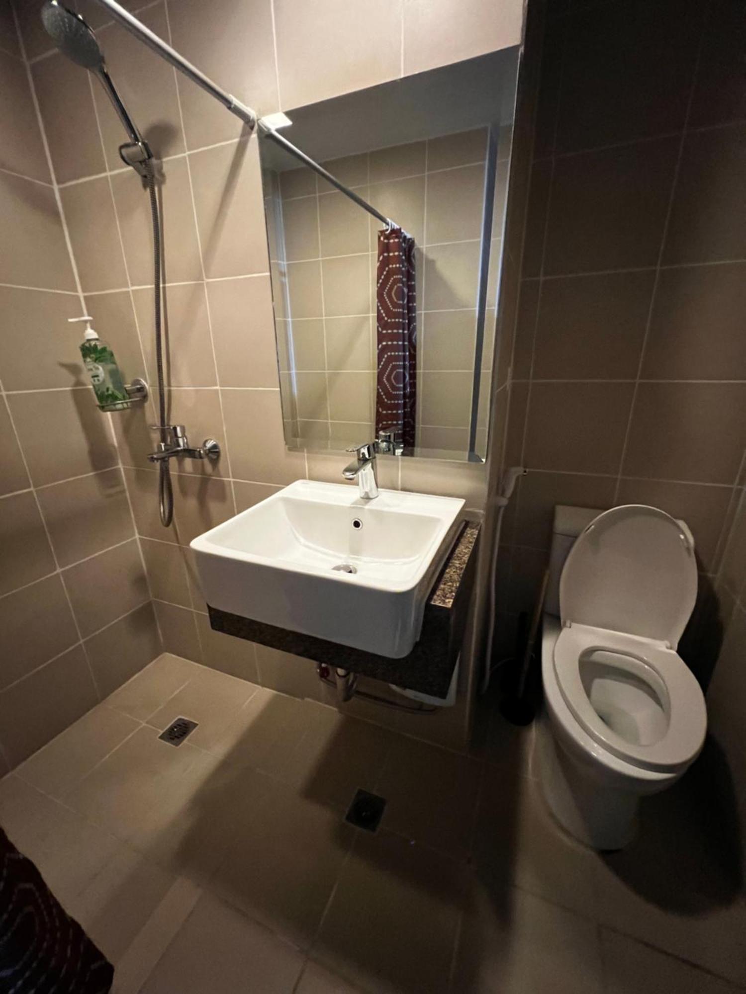 Large Cubao With 2 Beds Apartment *