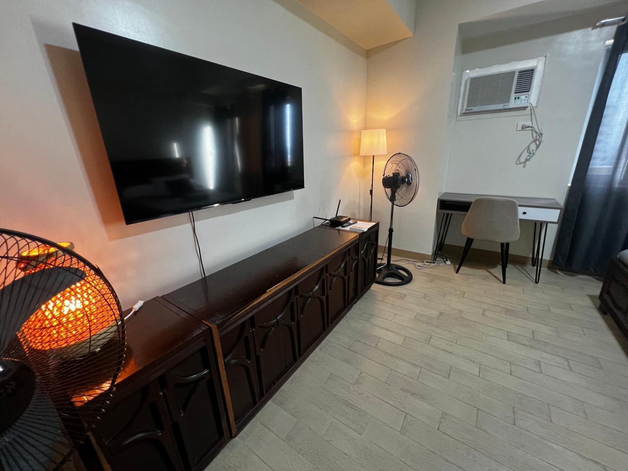 Large Cubao With 2 Beds Apartment Manila